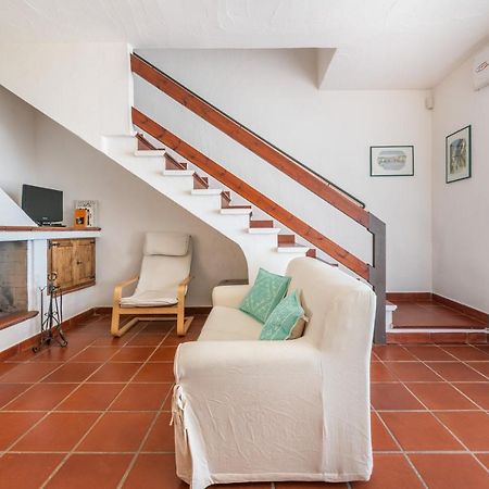 Damiano Holiday House Porto Columbu - Perd'E Sali Екстериор снимка