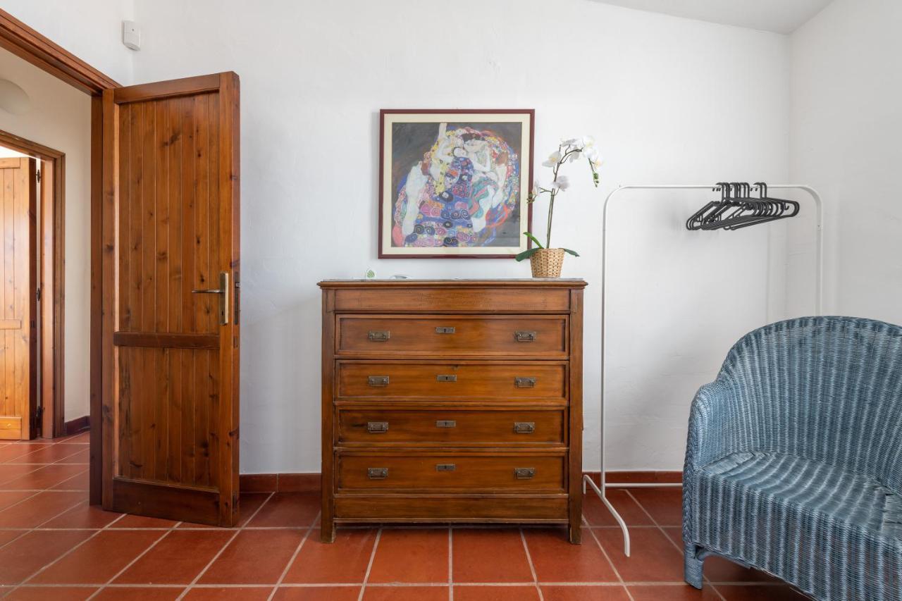 Damiano Holiday House Porto Columbu - Perd'E Sali Екстериор снимка